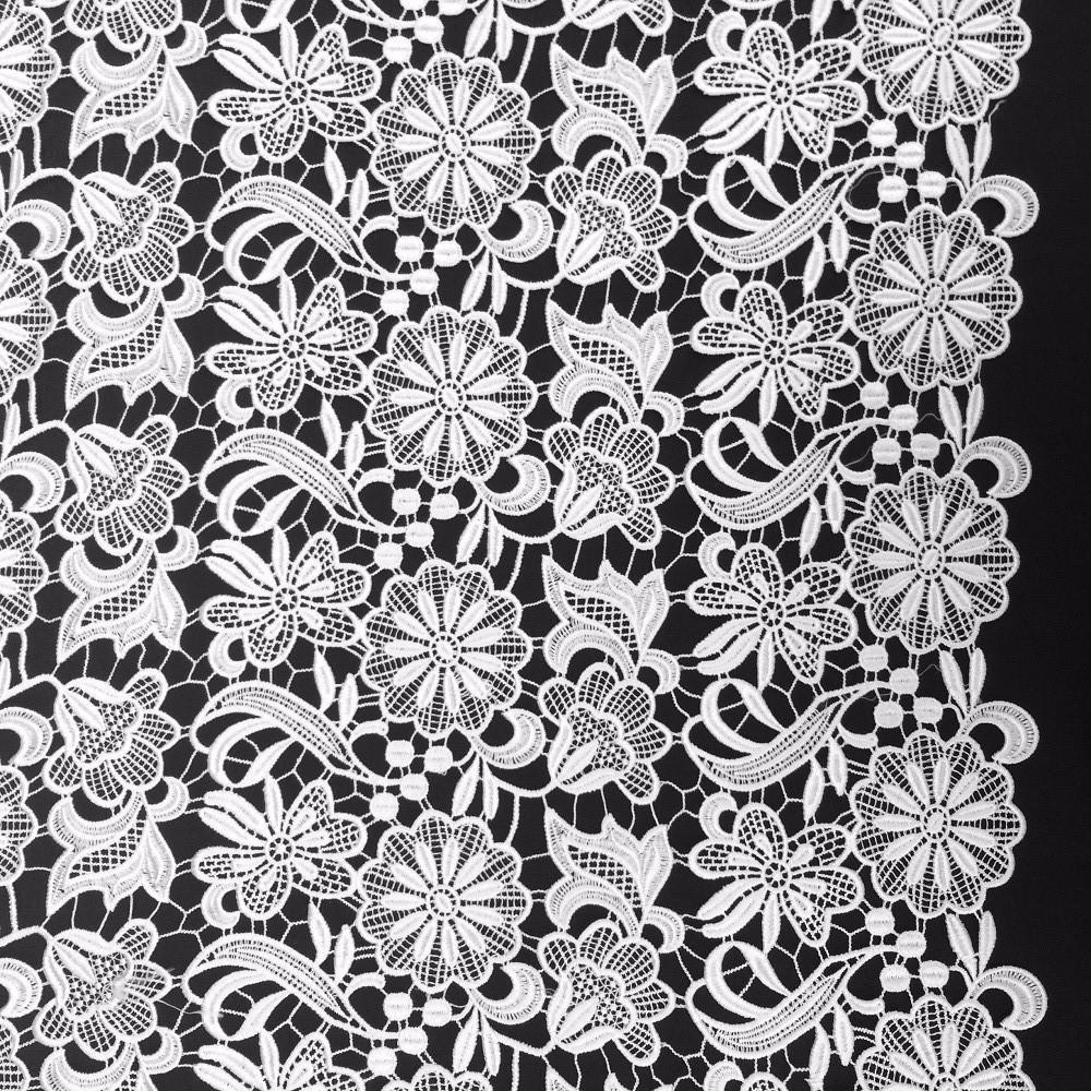 Daffodil Guipure French Venice Lace - Image 2